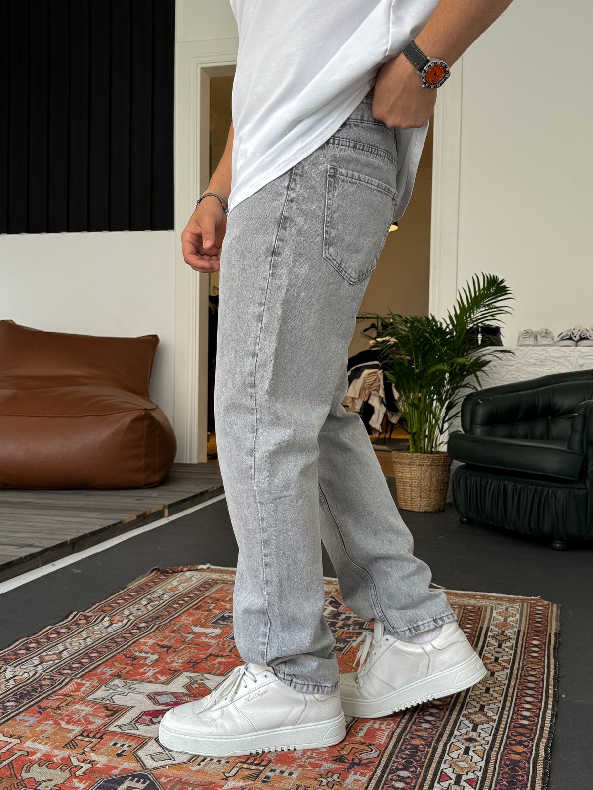GRAY BAGGY JEAN