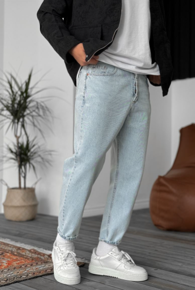 ICE BLUE BOYFRIEND JEAN